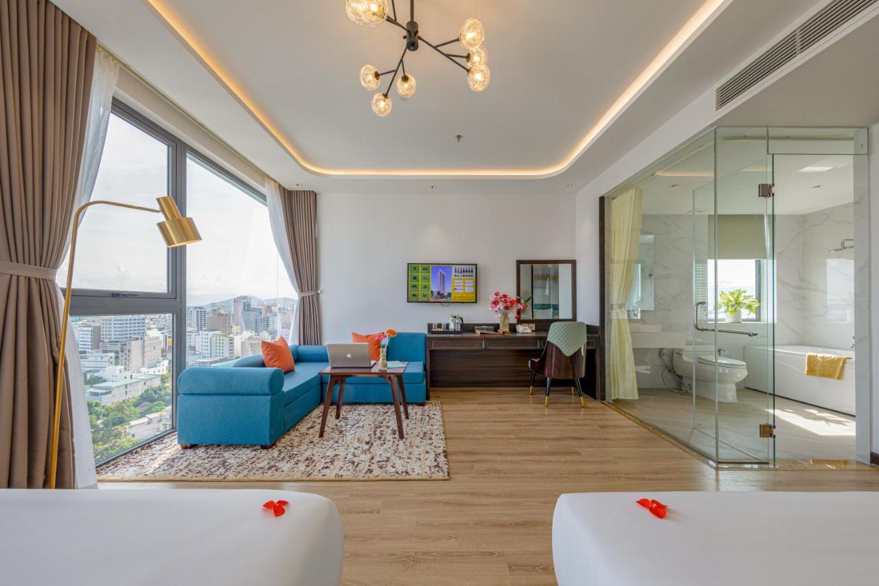 Cordial Grand Hotel Da Nang Beach - Infinity Rooftop Pool Экстерьер фото