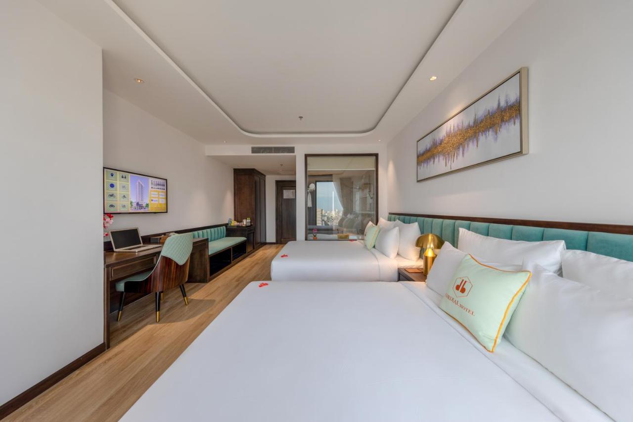 Cordial Grand Hotel Da Nang Beach - Infinity Rooftop Pool Экстерьер фото