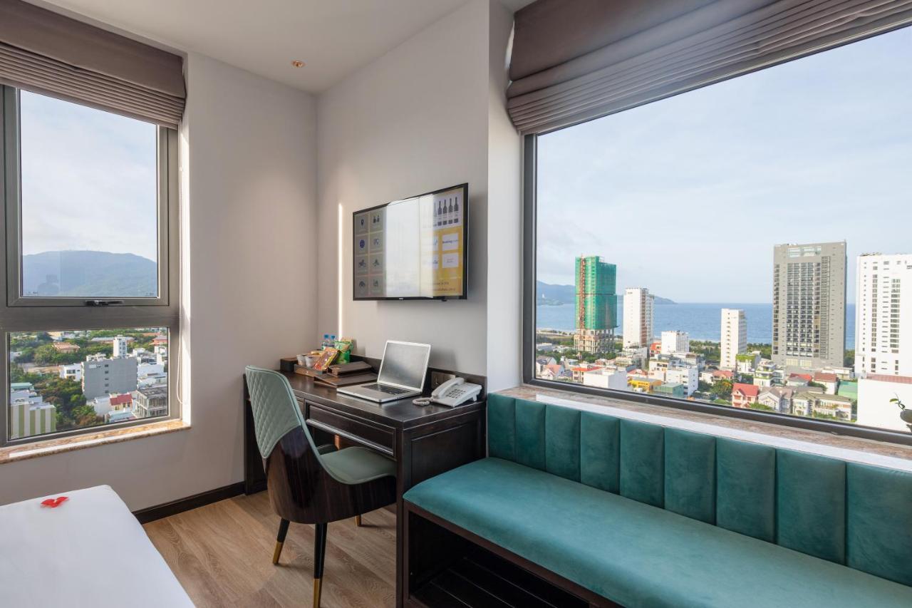 Cordial Grand Hotel Da Nang Beach - Infinity Rooftop Pool Экстерьер фото