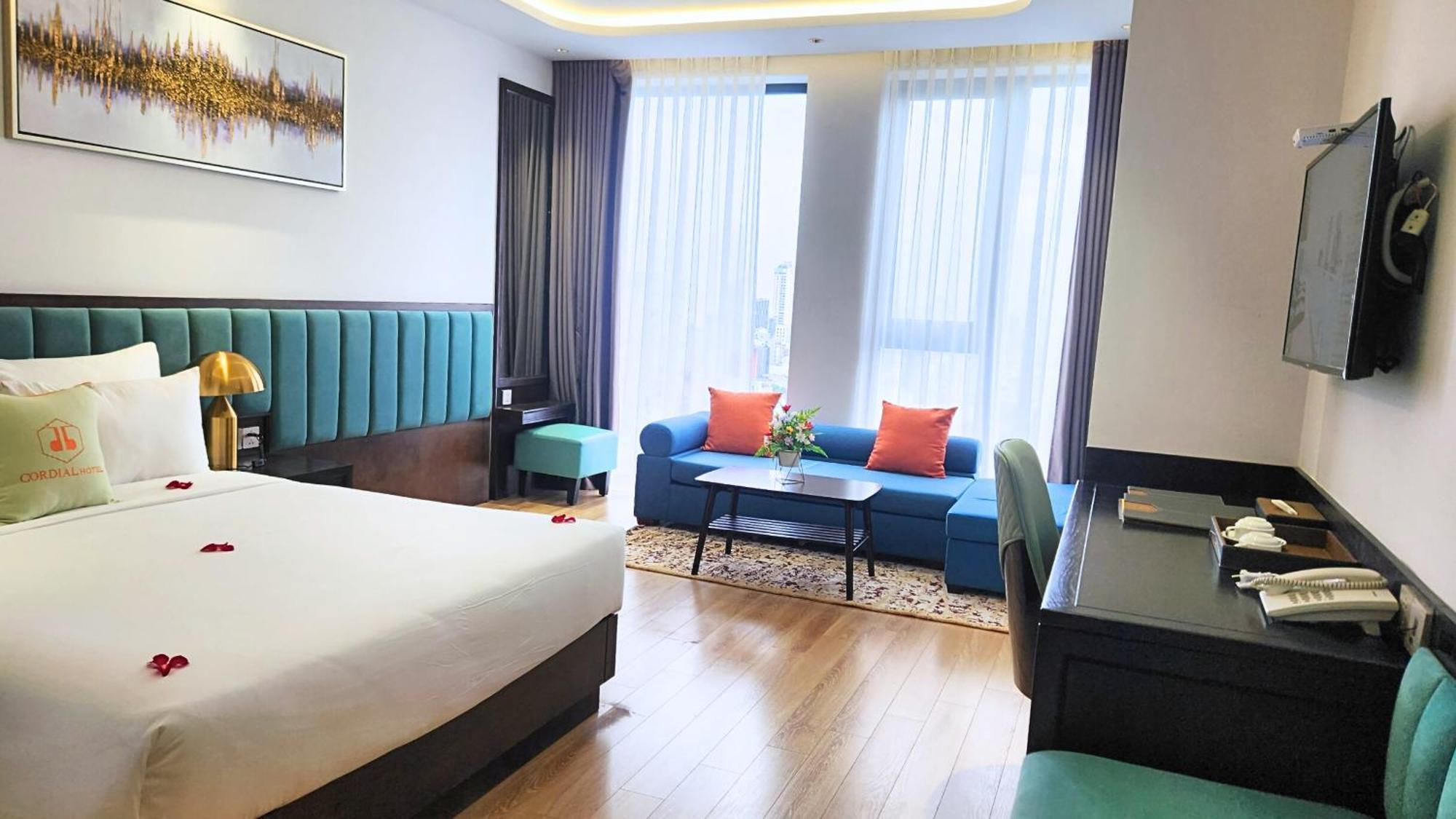 Cordial Grand Hotel Da Nang Beach - Infinity Rooftop Pool Экстерьер фото
