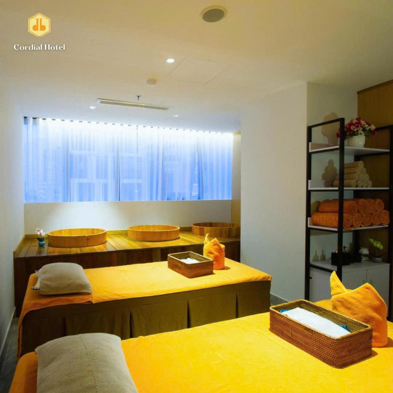 Cordial Grand Hotel Da Nang Beach - Infinity Rooftop Pool Экстерьер фото